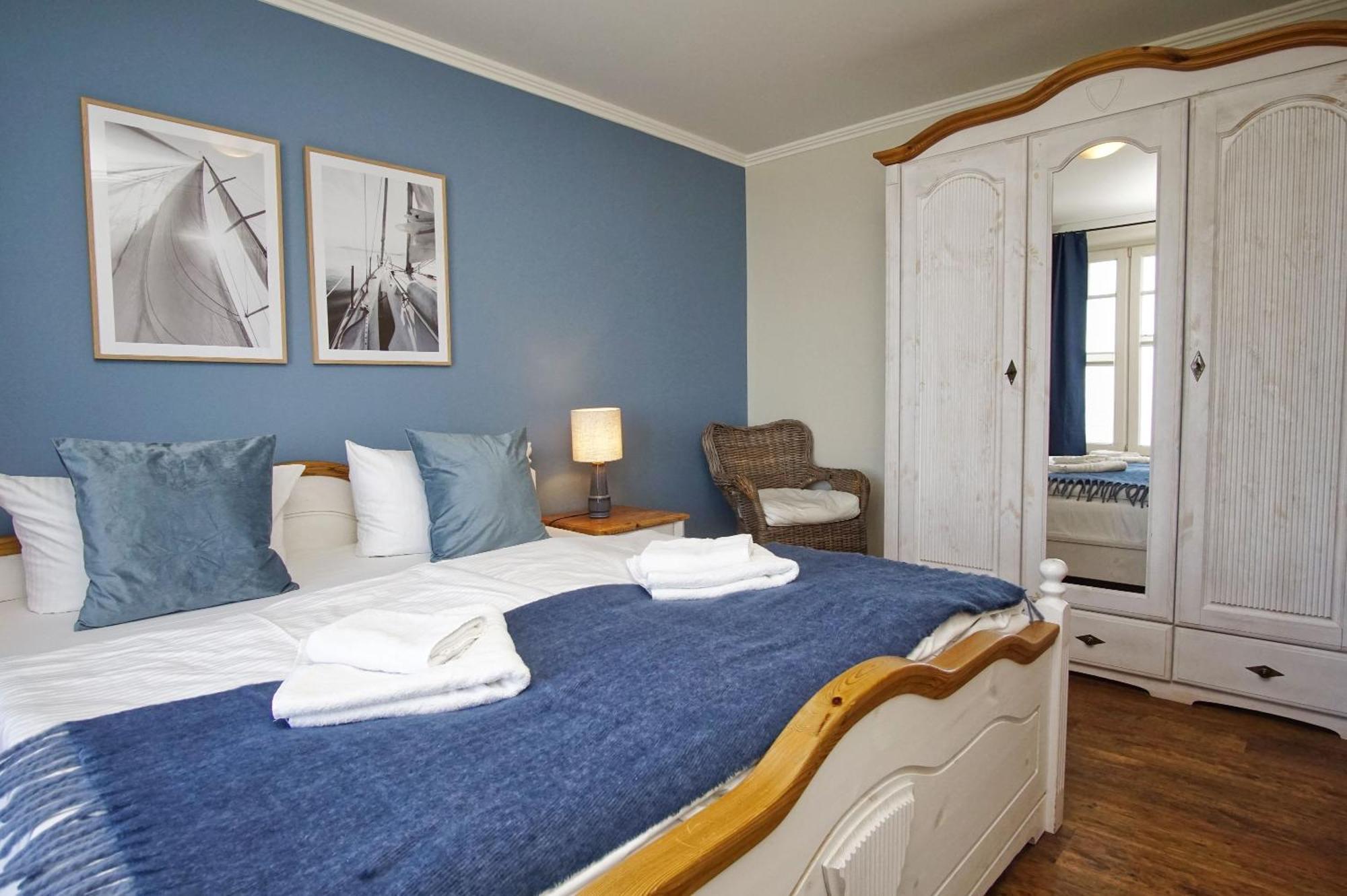Ferienwohnung Mit Traumhaftem Meerblick - Haus Am Meer Fewo 07 Lohme Exterior photo